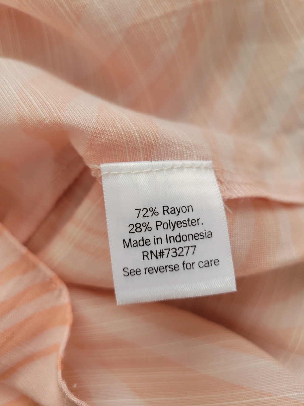 ¤ Size Large • Sleeveless Peached Pink Wave-Print Halter Top • Nine West - Picture 5 of 5